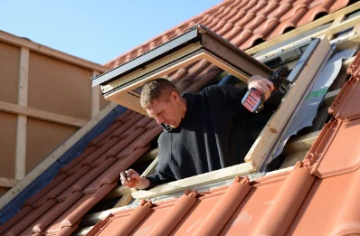 Pose de fenêtres de toit Velux à Castandet